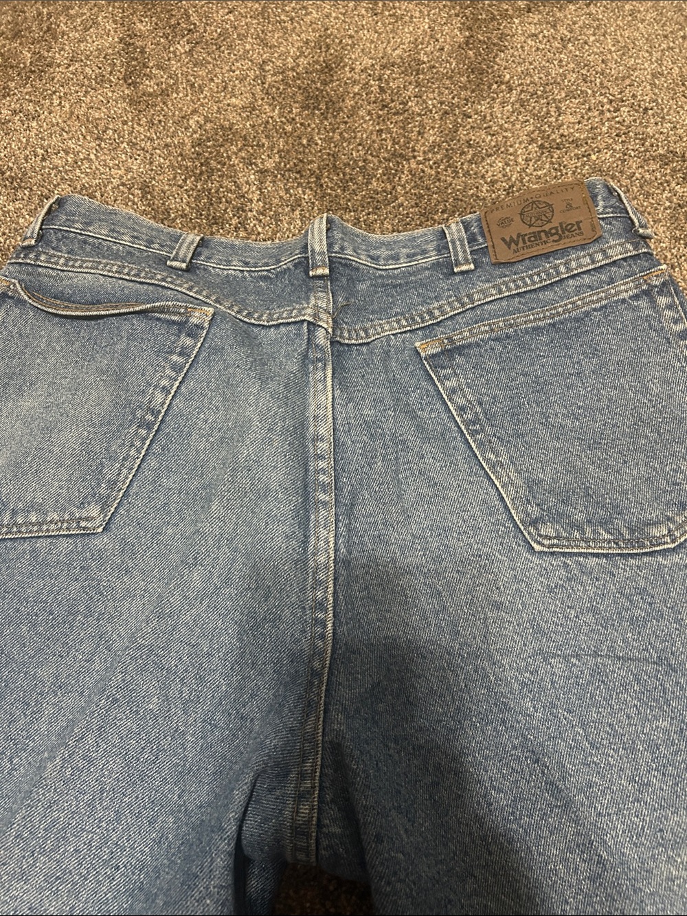 Wrangler Authentic Jeans Denim Shorts Men’s 36 Light Wash Relaxed Fit Y2K